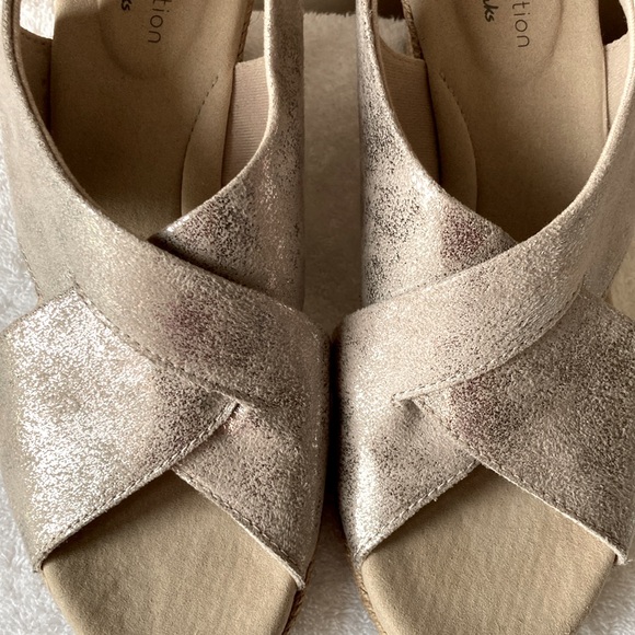 NWOB - Clark’s sling back wedge. Size 9. - Picture 10 of 14